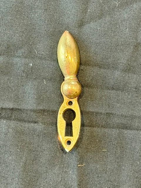 Antique Brass Keyhole Plate With Swinging Draft Cover