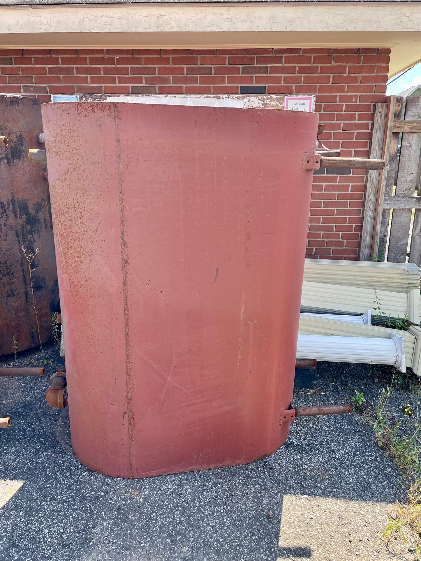 275 Gallon Oil Tank (STORE PICK UP ONLY)
