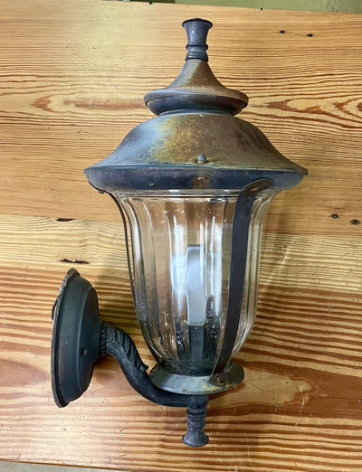 Vintage Carriage Light (Store Pick Up Only)