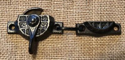 sash lock open