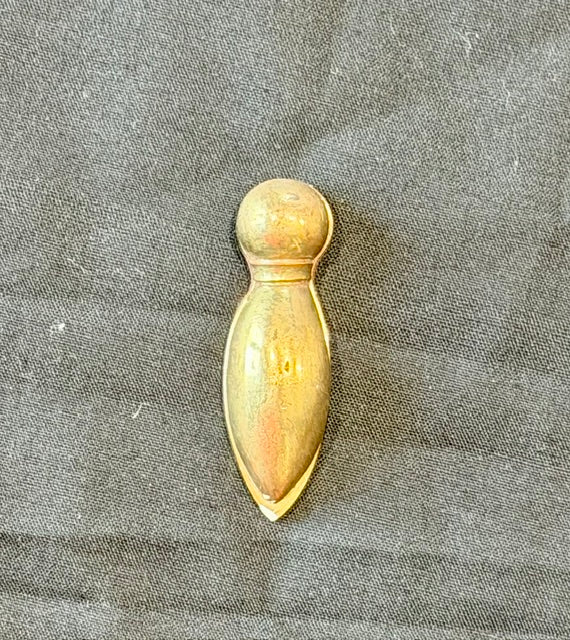 Antique Brass Keyhole Plate With Swinging Draft Cover