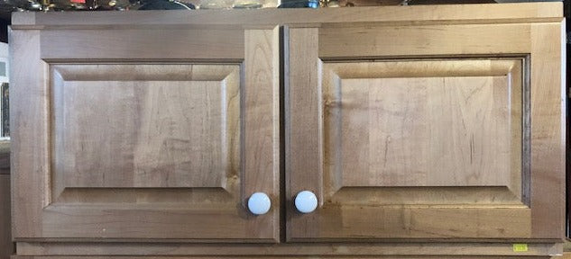 Maple Colored Wood Cabinets (store pick up only)