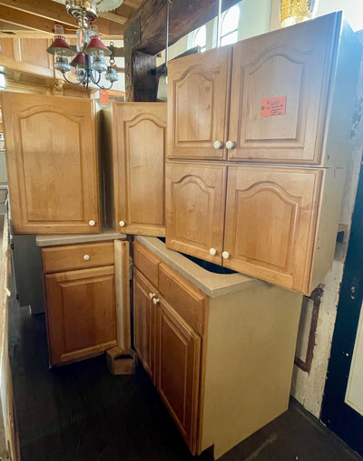 Kitchen Cabinet Set With Countertop and Sink (Store Pick Up Only)