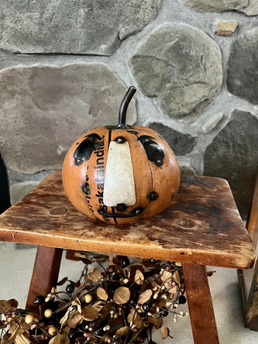 Max Metal Pumpkin