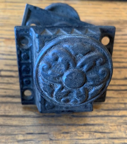 Antique Decorative Cast Iron Door Lock With Knobs front 2