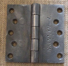 Load image into Gallery viewer, Antique Cast Iron Butt Hinge - 4½&quot; x 4½&quot; front
